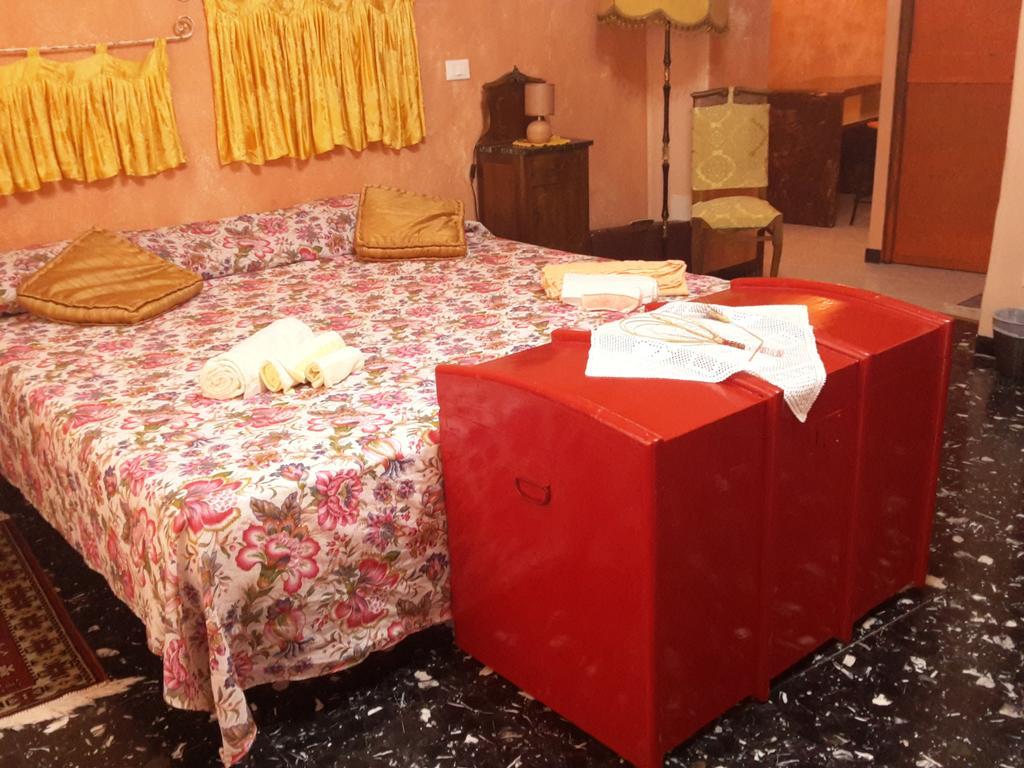 B&B Au Caruggiu Ceriale Δωμάτιο φωτογραφία