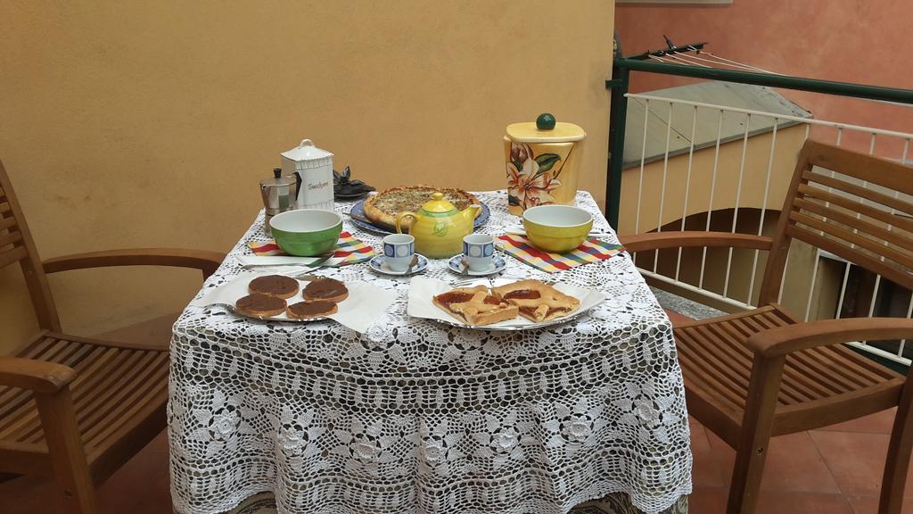 B&B Au Caruggiu Ceriale Εξωτερικό φωτογραφία