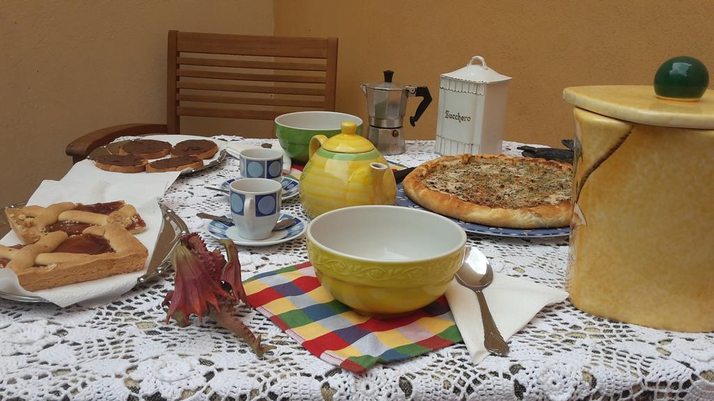 B&B Au Caruggiu Ceriale Εξωτερικό φωτογραφία