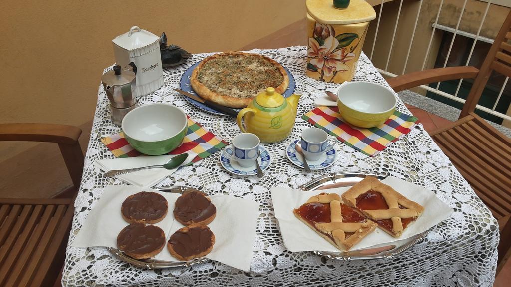 B&B Au Caruggiu Ceriale Εξωτερικό φωτογραφία