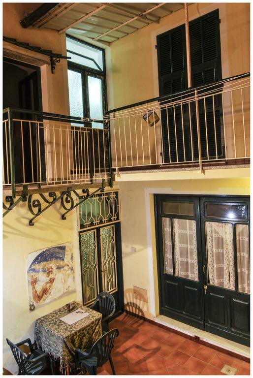 B&B Au Caruggiu Ceriale Εξωτερικό φωτογραφία