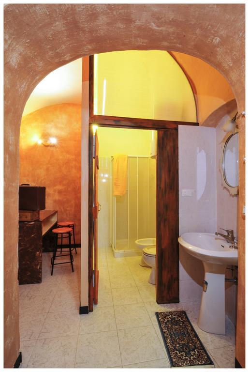 B&B Au Caruggiu Ceriale Δωμάτιο φωτογραφία